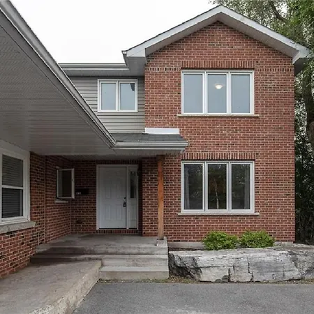 Comfy Rooms Stay - Unit 1 Kingston Exterior photo