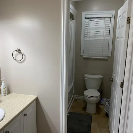 Comfy Rooms Stay - Unit 1 Kingston Exterior photo